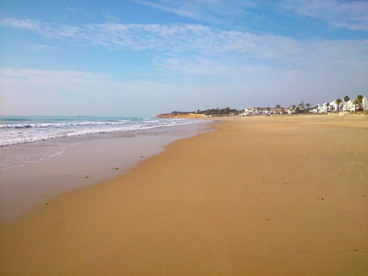 MUCHO ARTE muy cerca del mar con piscina privada Villa Chiclana de la Frontera Exterior foto