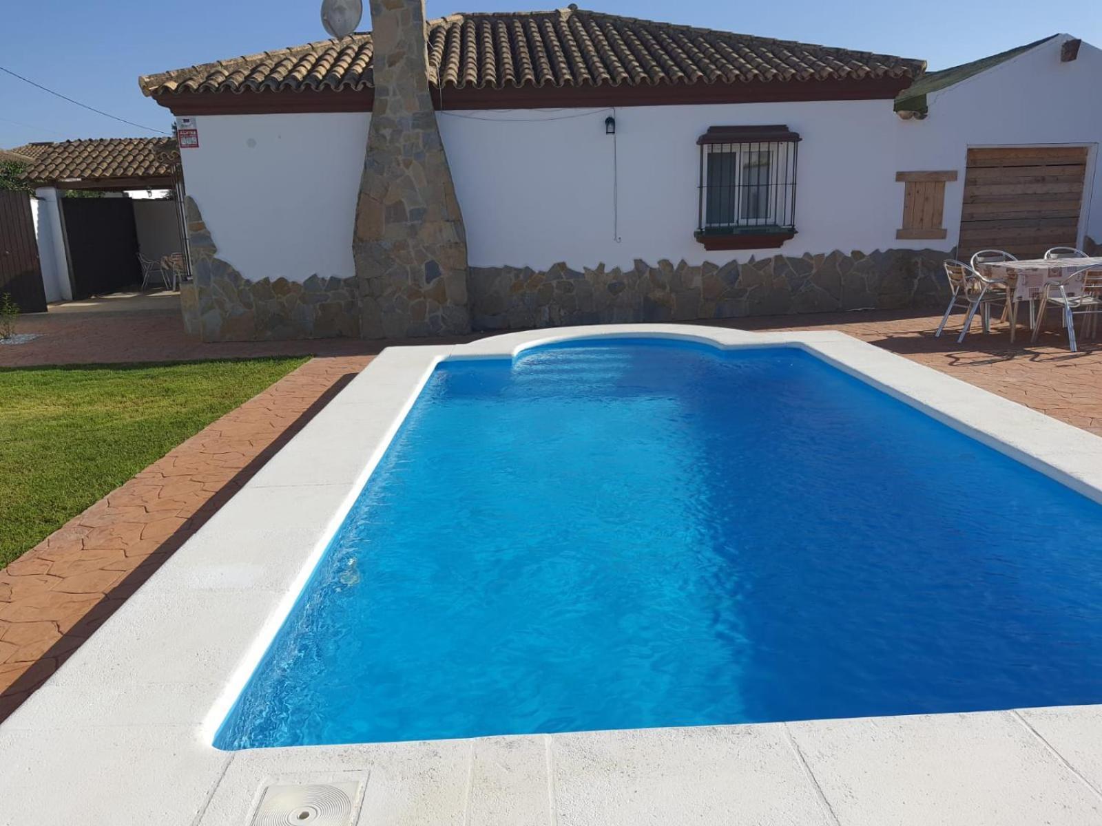 MUCHO ARTE muy cerca del mar con piscina privada Villa Chiclana de la Frontera Exterior foto